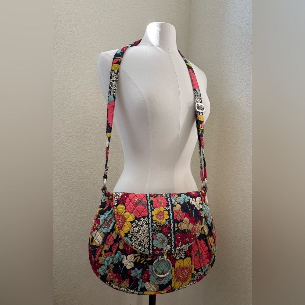 Vera Bradley Saddle Up Bag “ Happy Snail”